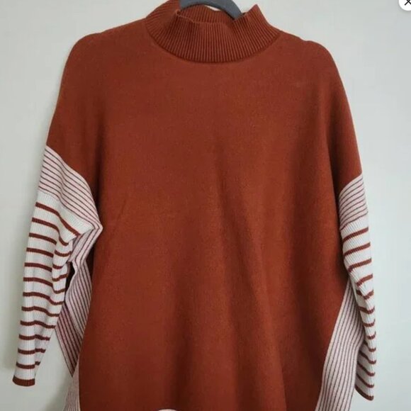 $ Cozy Striped Tunic Sweater – Rust Red & Cream – One Size - Picture 1 of 2